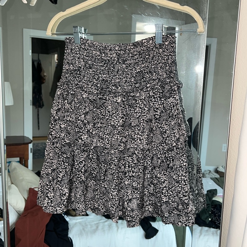 Anthropologie | Tiered Floral Mini Skirt | Size XS